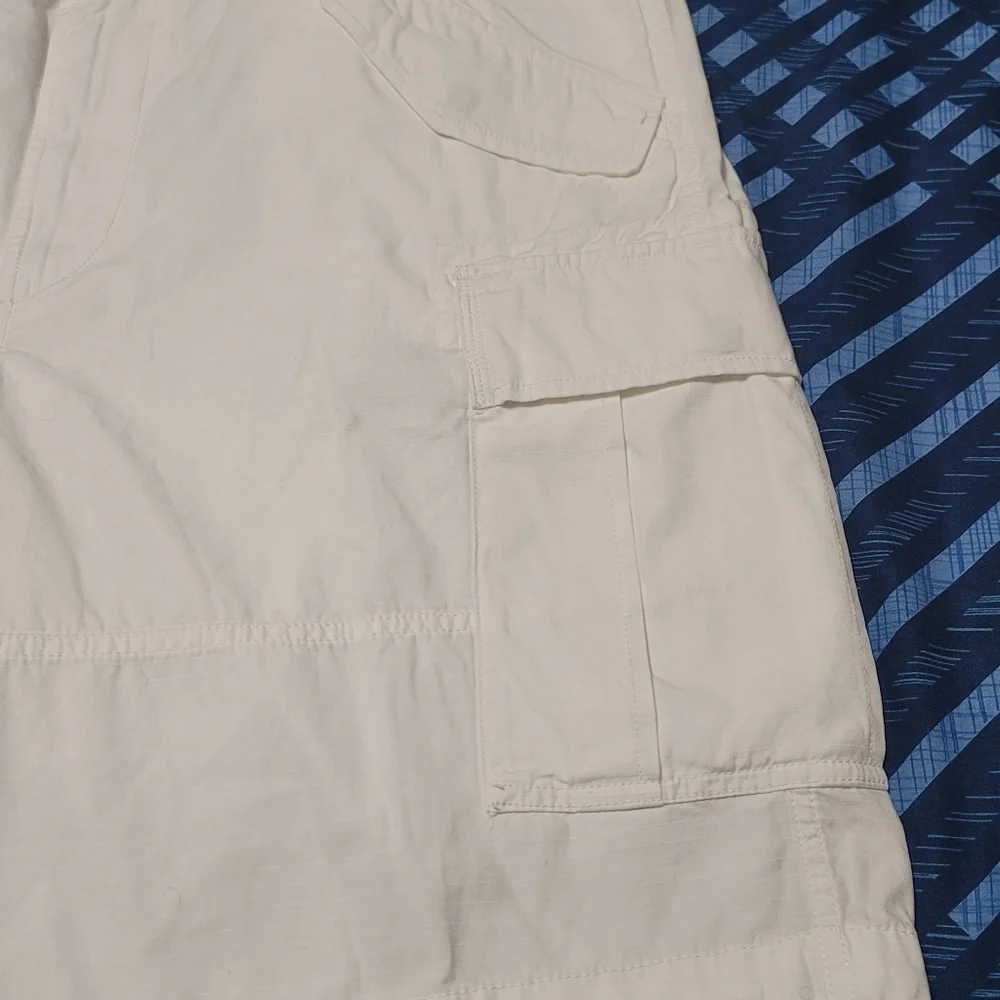 Polo Ralph Lauren Utility Cargo Shorts - Picture 2 of 9